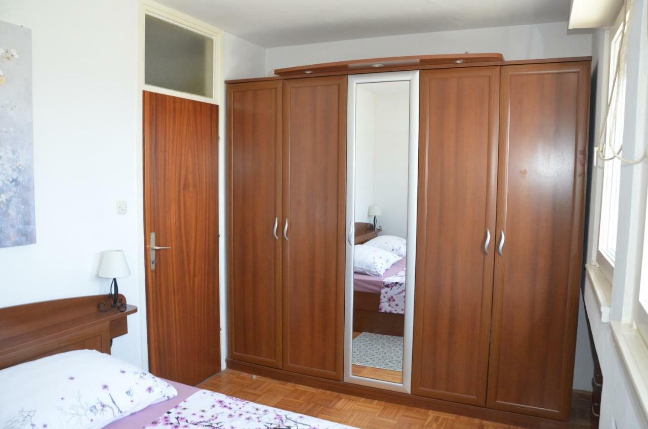 Beach Apartment Sweet Dora Split Exterior photo